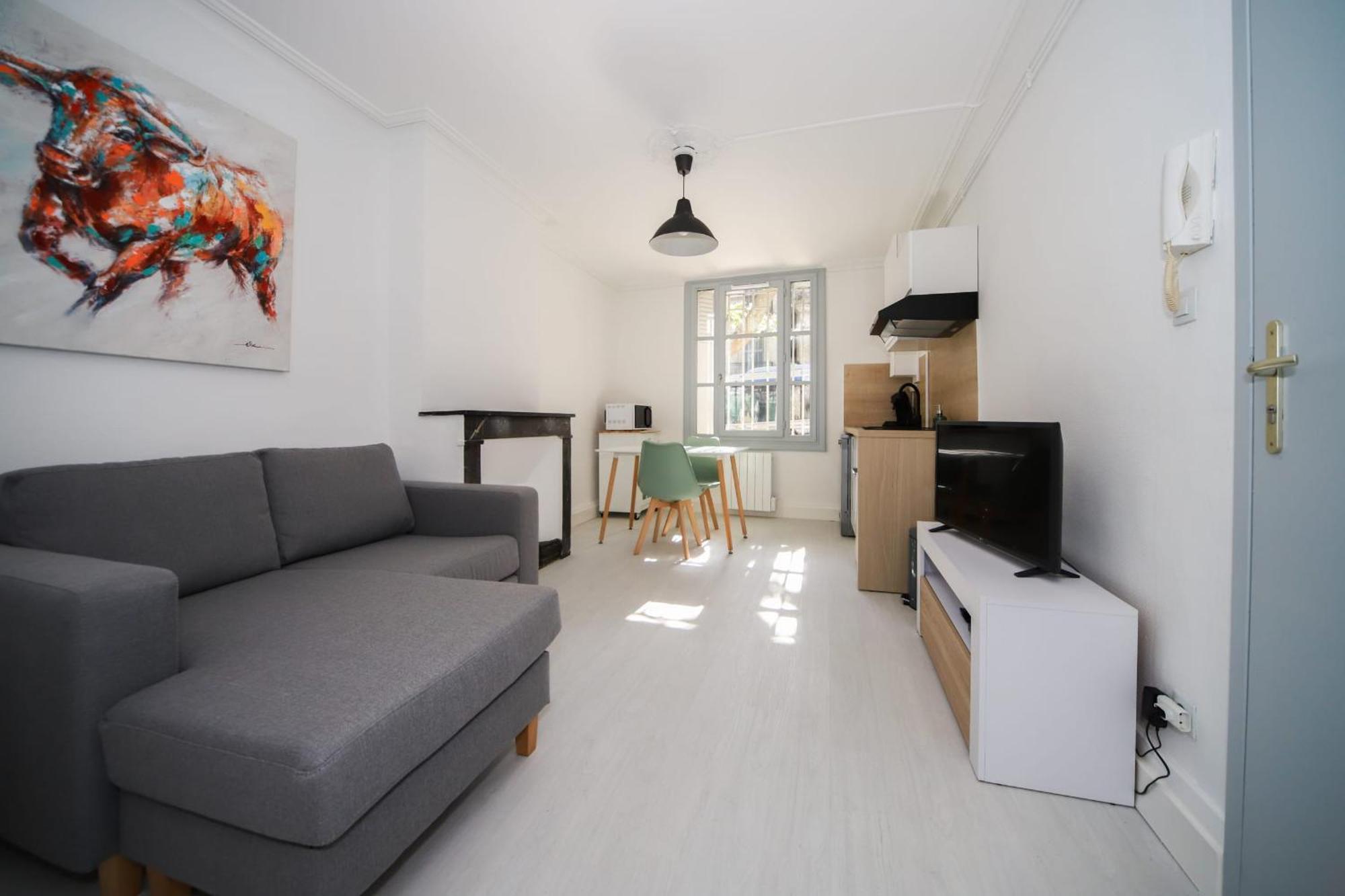 Le Triompha Montpellier Proche Arc De Triomphe Apartment Exterior photo